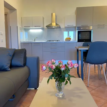 With A Parking Space - 24279 Apartment
